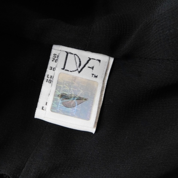 NWT!! DVF Diane Von Furstenberg Black Crepe Embellished Bella Faux Wrap Dress 4 - Picture 13 of 16